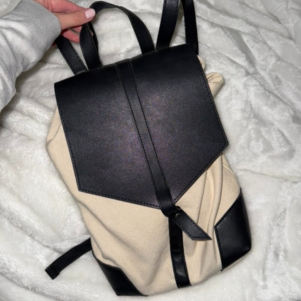 deux lux mini backpack